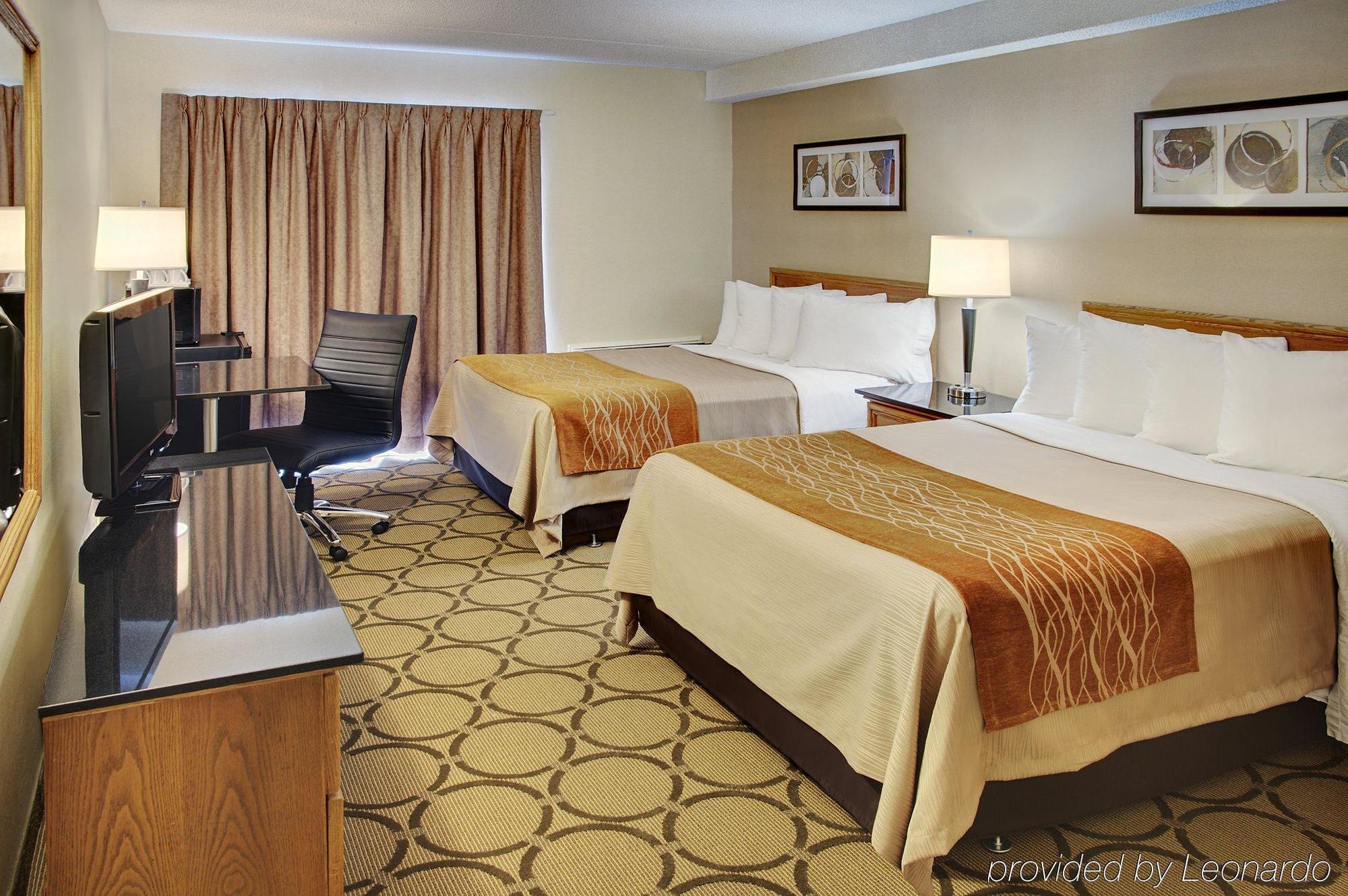 Comfort Inn Swift Current Exterior foto